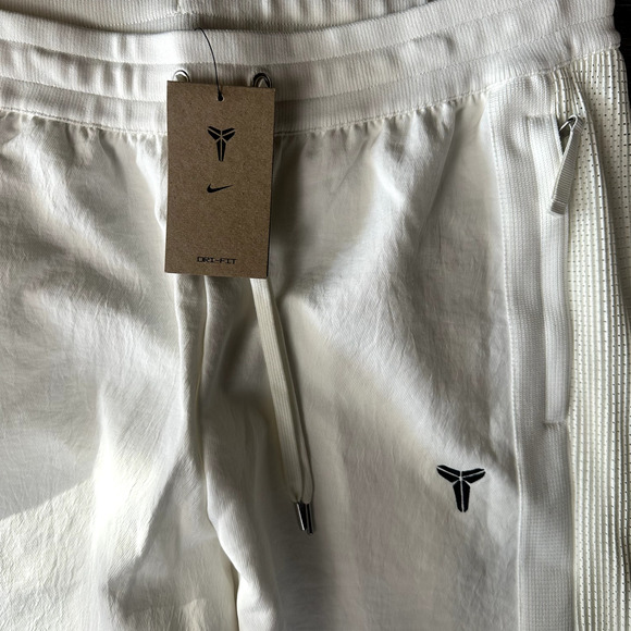 Nike Kobe Pleated Pants Sail White Men’s Size XL IB0009-133 NWT MSRP $150 - Picture 3 of 7